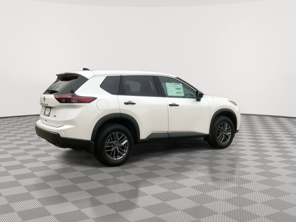 Certified 2025 Nissan Rogue S image 11
