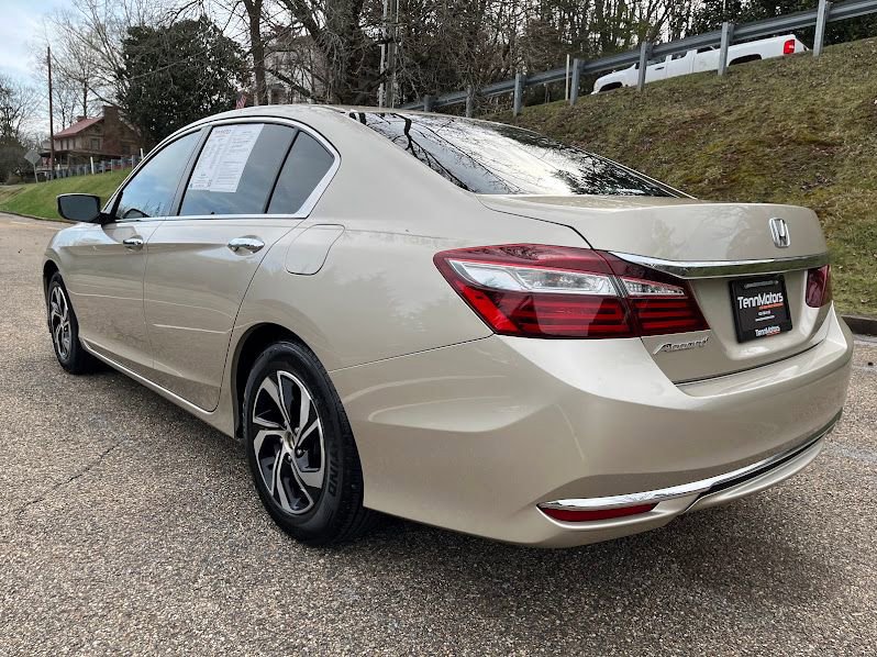 Used 2016 Honda Accord LX image 36