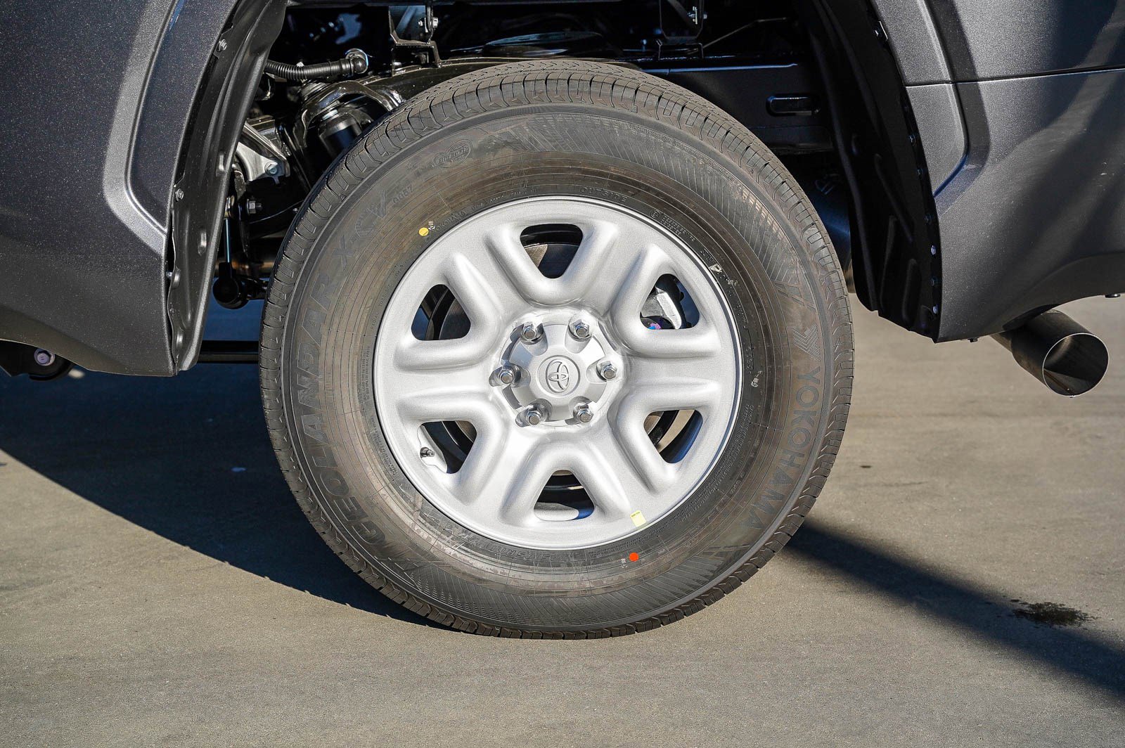 New 2026 Toyota Tundra SR image 6