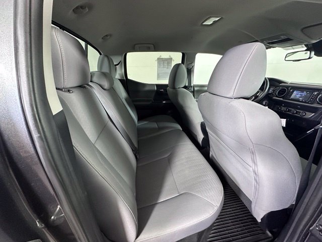 Used 2019 Toyota Tacoma SR5 AWD/4WD image 24