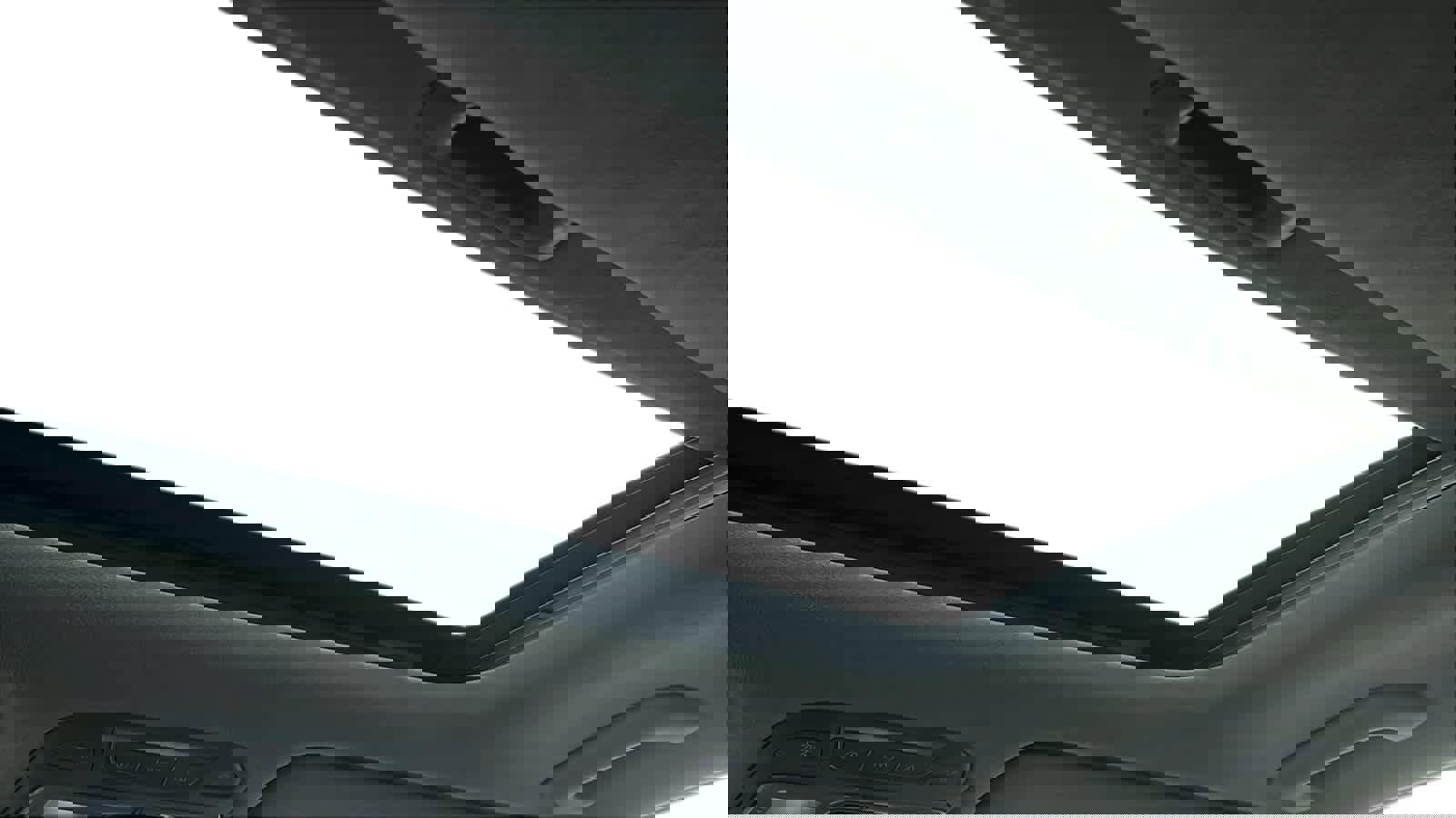 Used 2020 Kia Telluride SX w/ SX Prestige Package image 30