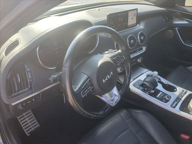 Used 2023 Kia Stinger GT2 RWD image 10