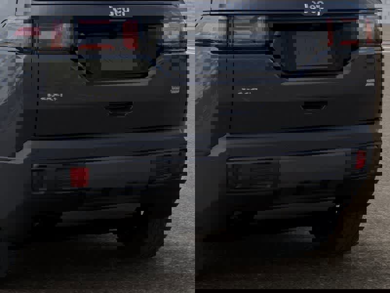 New 2026 Jeep Cherokee Overland image 13