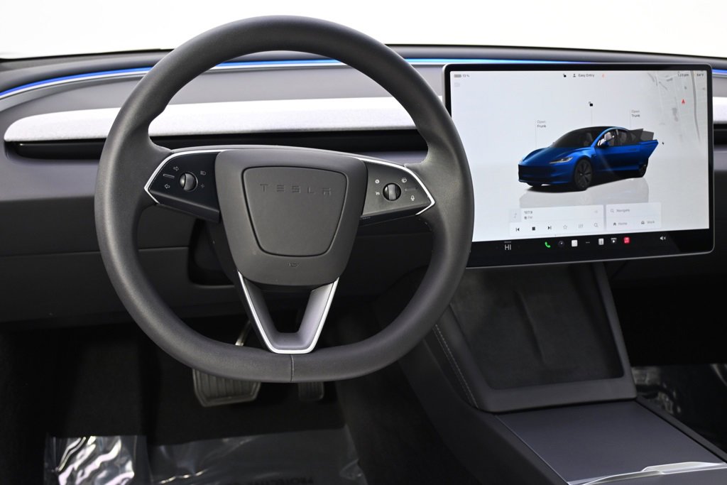 Used 2025 Tesla Model 3 Long Range image 12