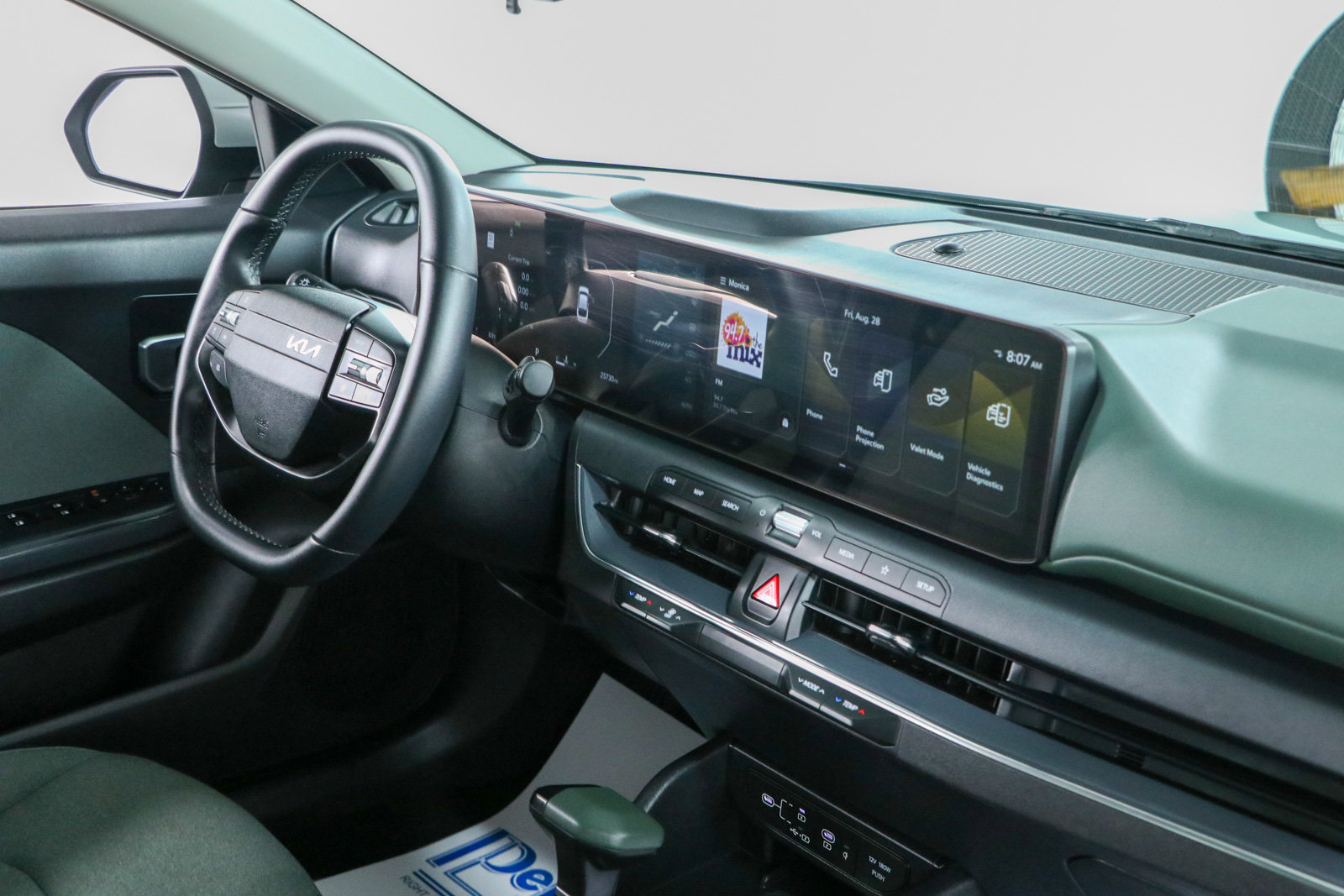 Used 2025 Kia K4 EX FWD image 25