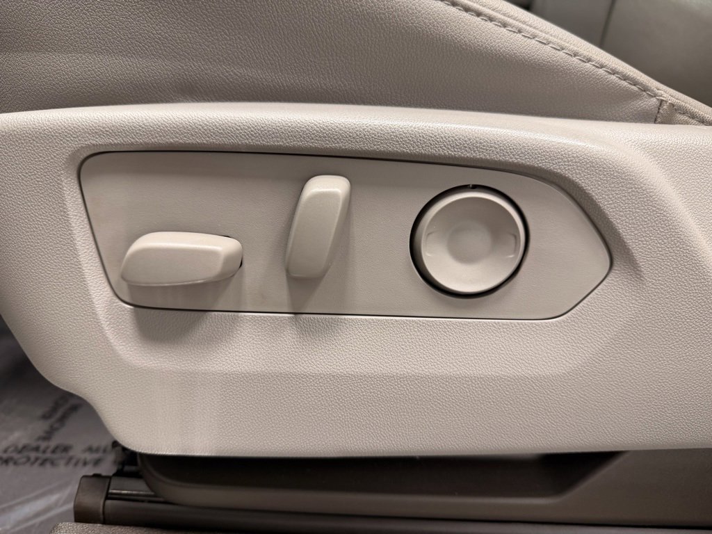 Used 2023 Chevrolet Silverado 1500 RST w/ All Star Edition Plus image 29