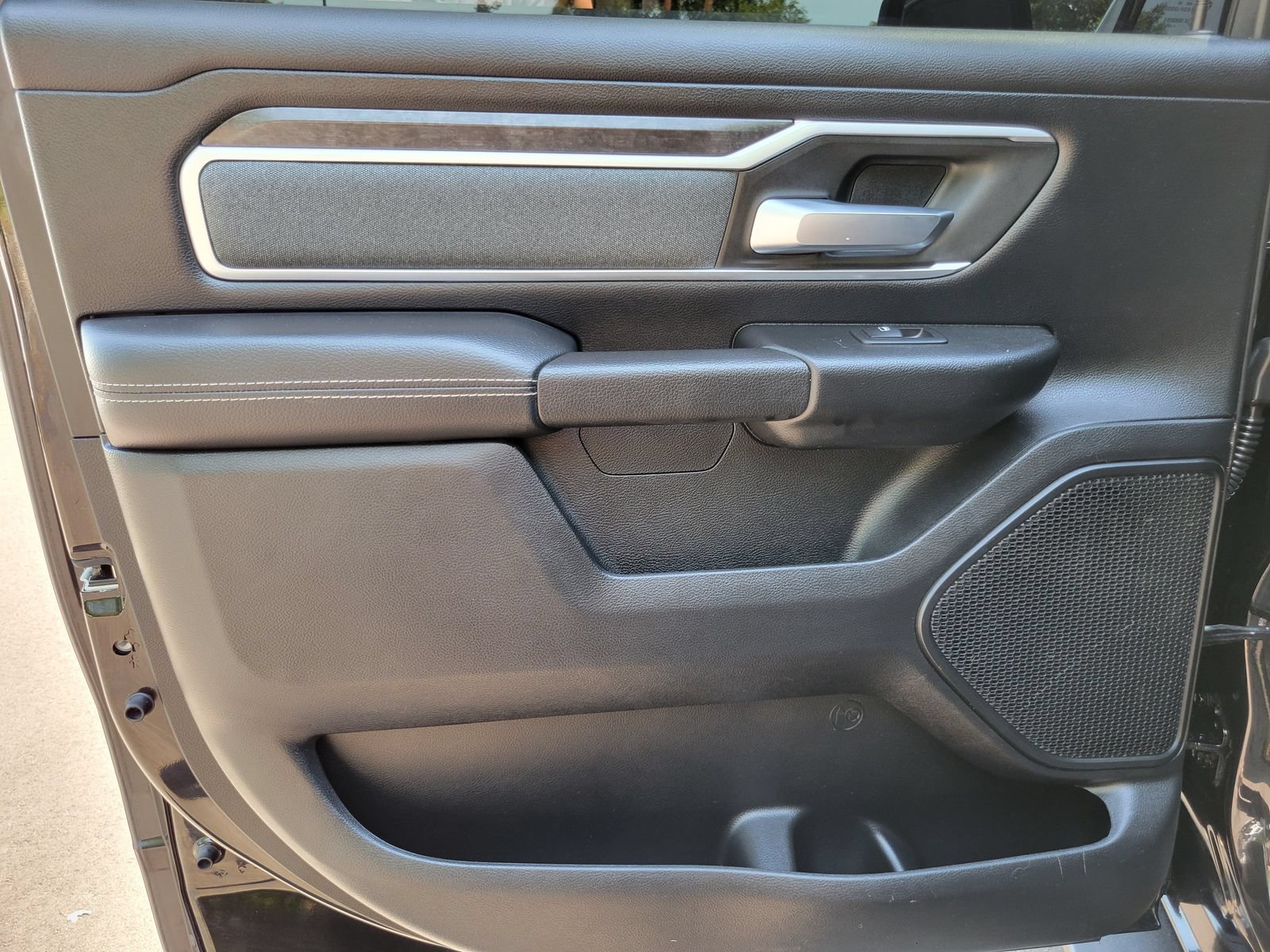 Used 2021 RAM 1500 Big Horn AWD/4WD image 23