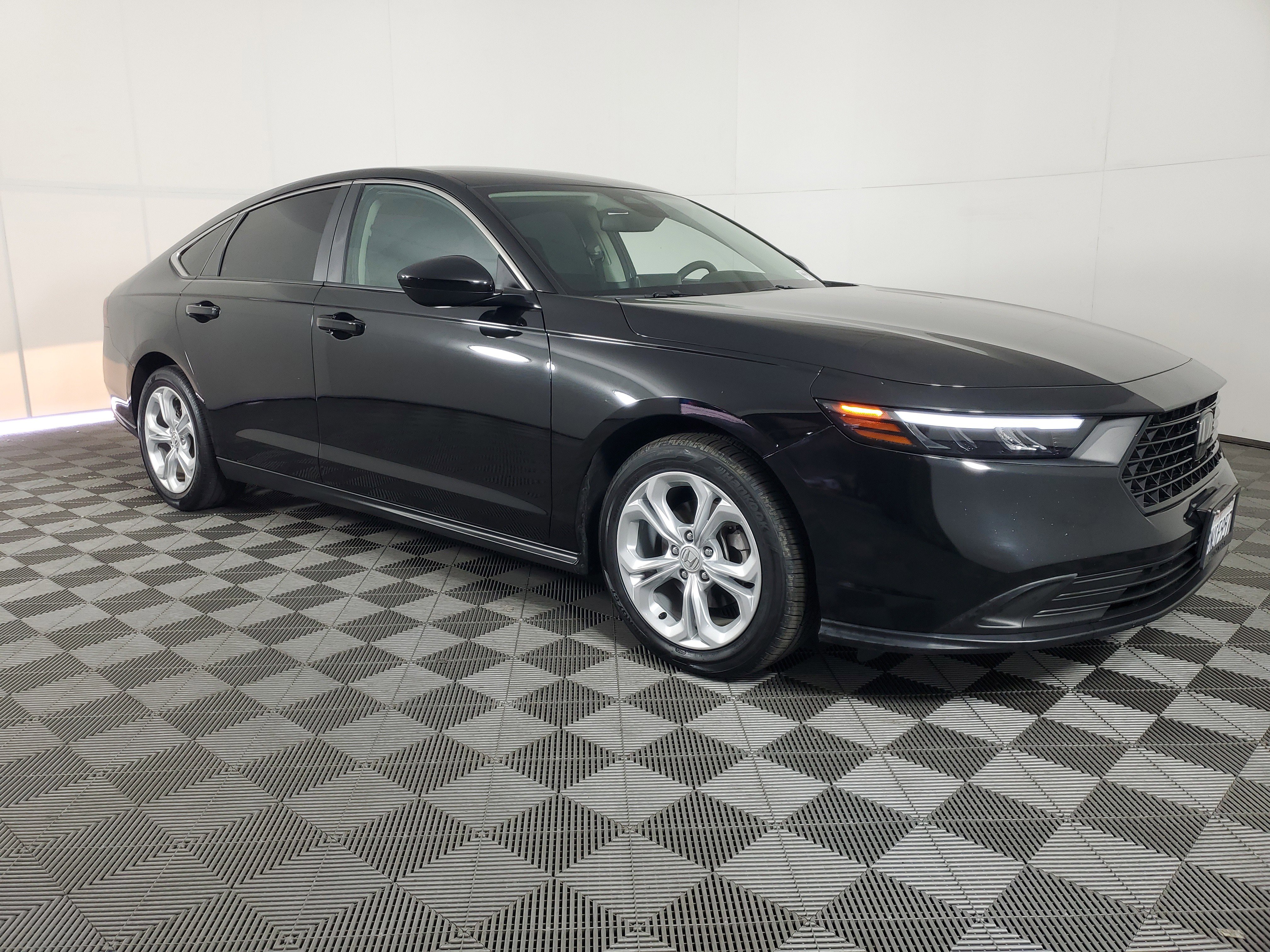 Certified 2024 Honda Accord LX image 2