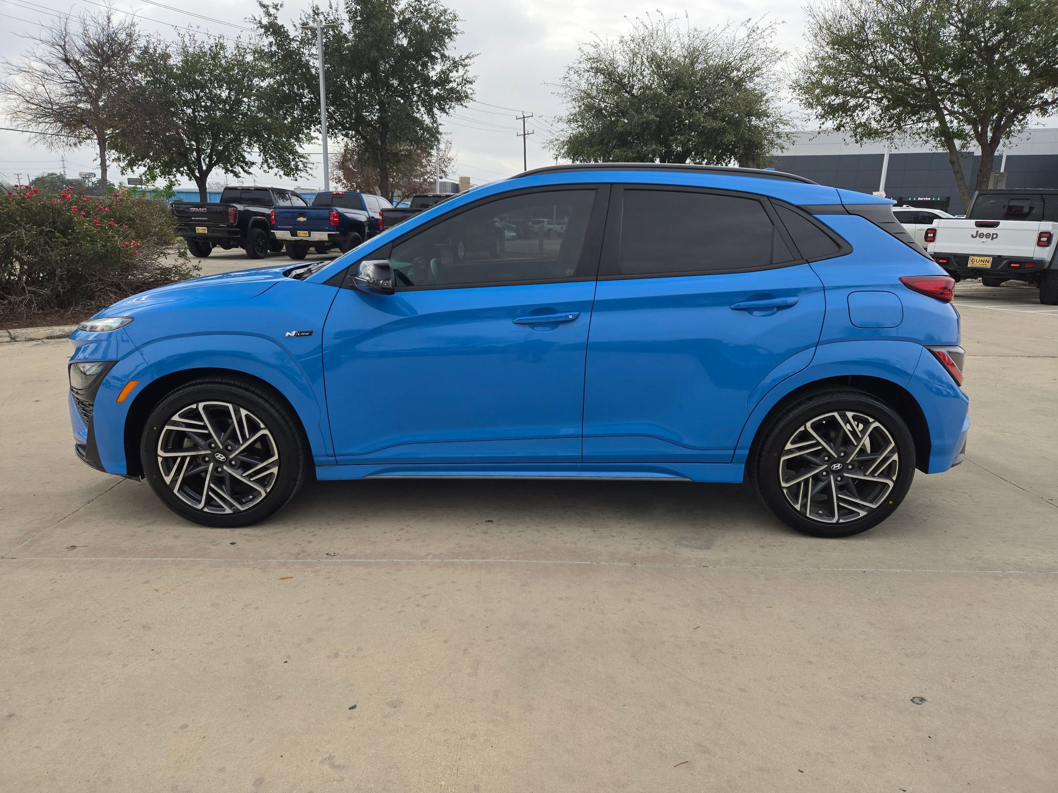 Used 2022 Hyundai Kona N Line image 4