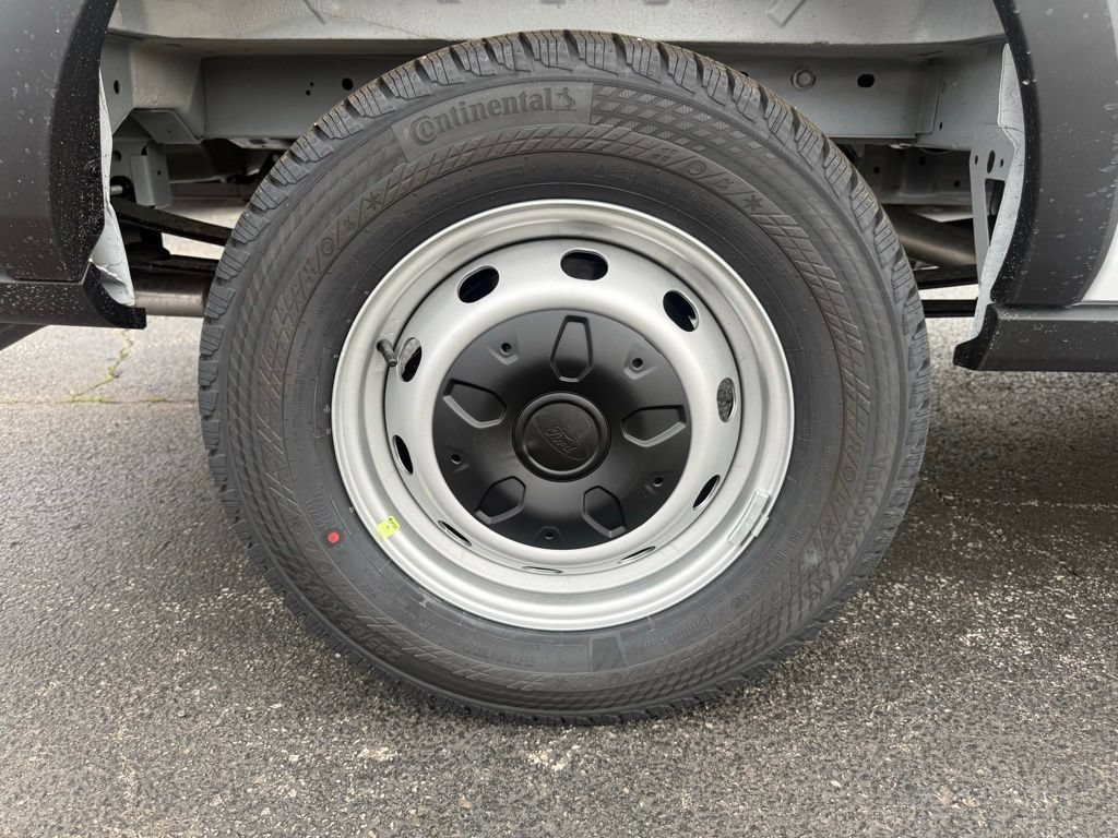 New 2026 Ford Transit 250 Low Roof w/ Load Area Protection Package RWD image 51