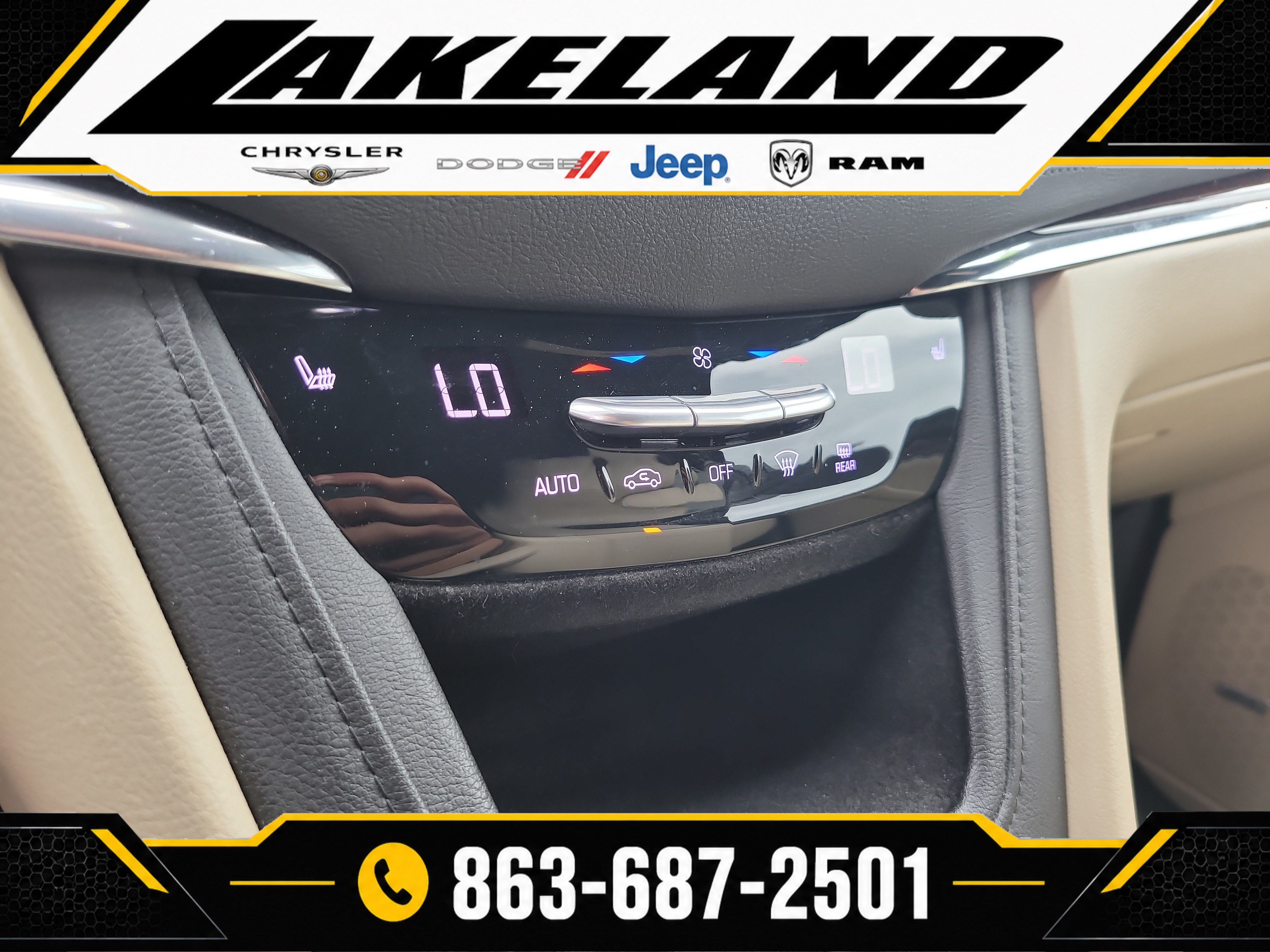 Used 2017 Cadillac XT5 Luxury w/ Driver Awareness Package FWD image 23