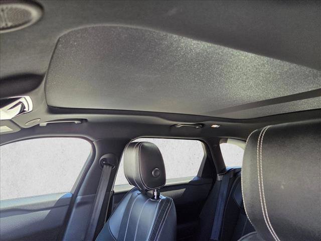 Used 2021 Land Rover Range Rover Velar R-Dynamic S image 15