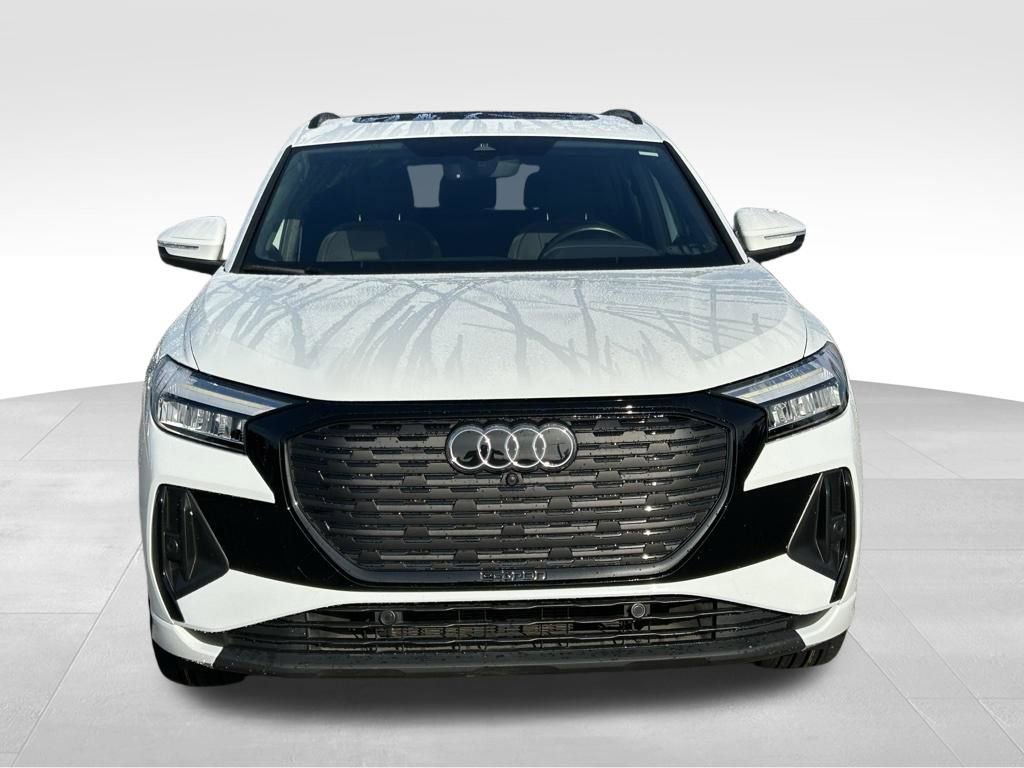 Used 2024 Audi Q4 e-tron Premium w/ Convenience Package image 9