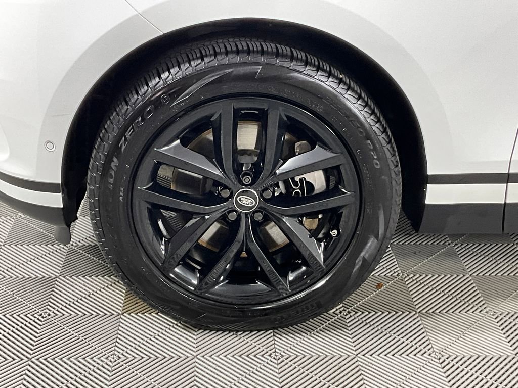 Used 2026 Land Rover Range Rover Velar S AWD/4WD image 30