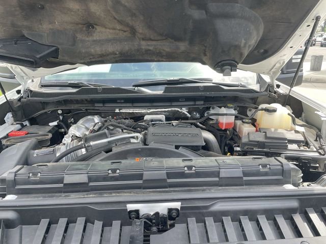 Used 2024 Chevrolet Silverado 2500 LT AWD/4WD image 29