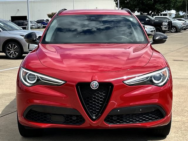 Used 2021 Alfa Romeo Stelvio Sprint w/ Nero Edizione RWD image 8