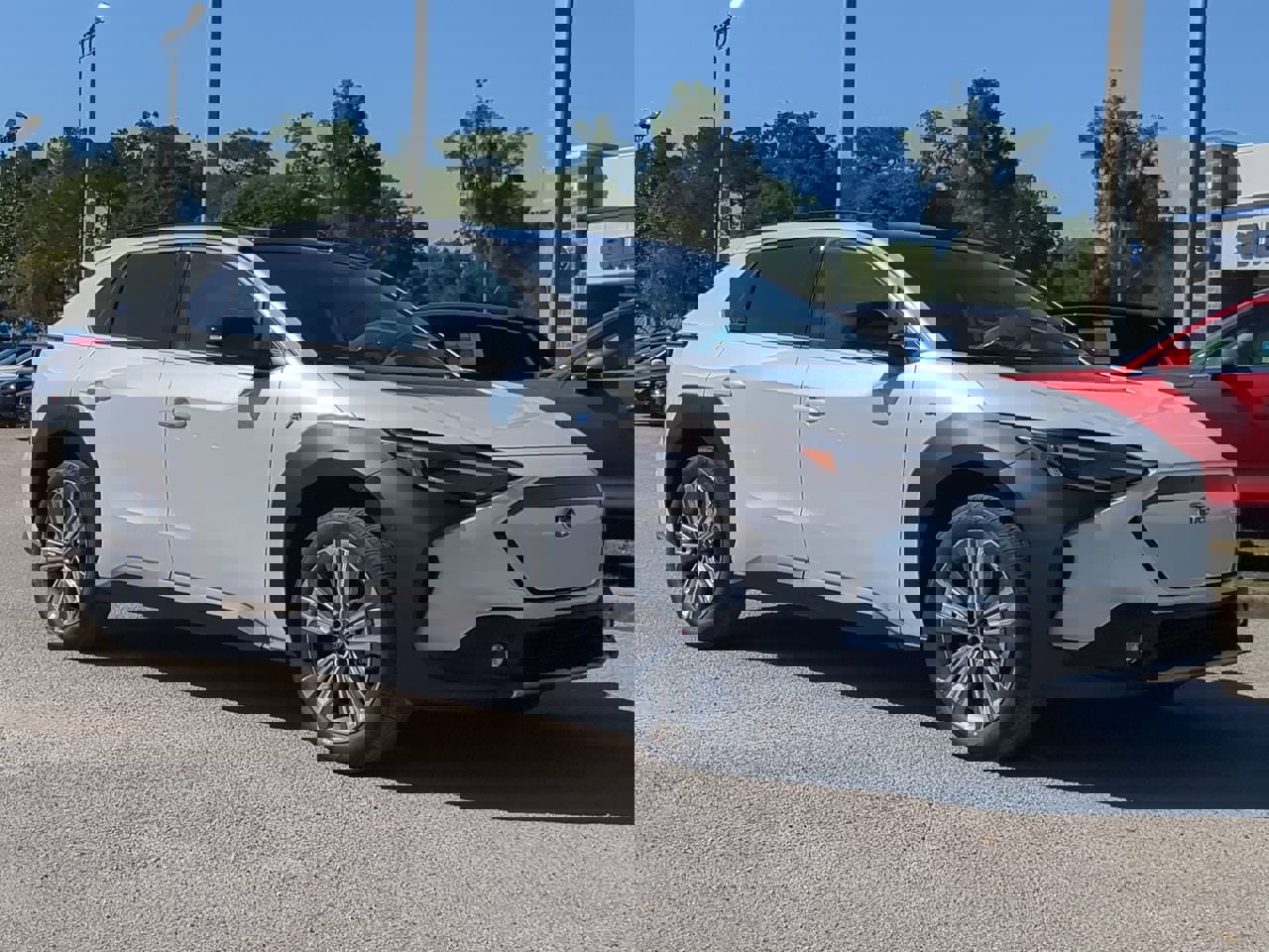 New 2025 Subaru Solterra Touring w/ Touring Package image 2