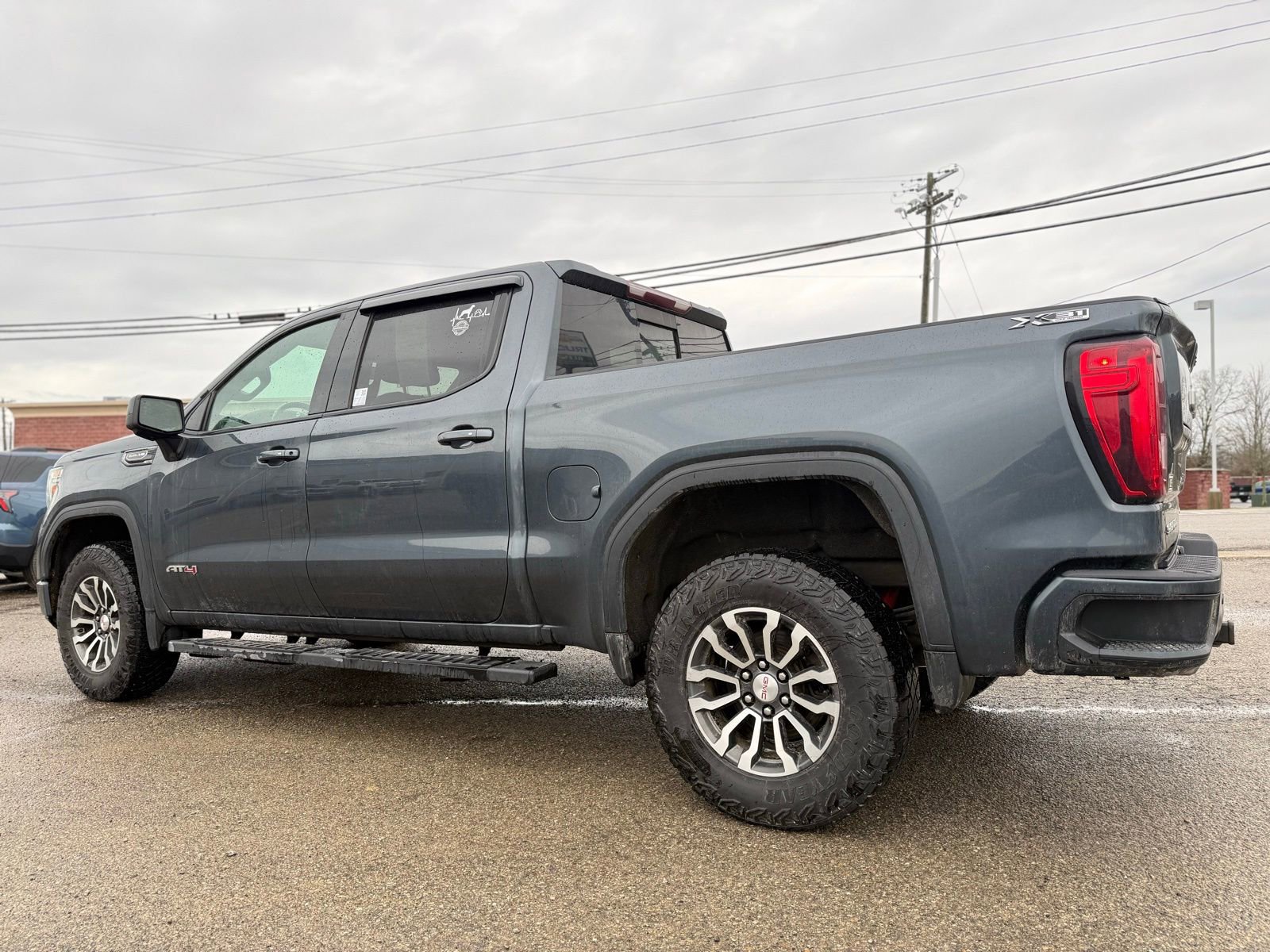 Used 2019 GMC Sierra 1500 AT4 w/ AT4 Premium Package image 4