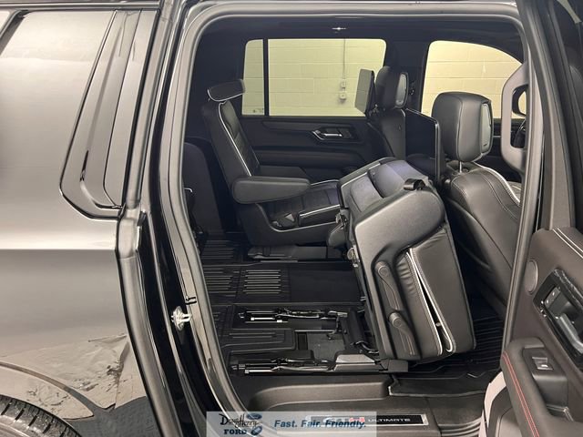 Used 2025 GMC Yukon XL AT4 Ultimate image 42