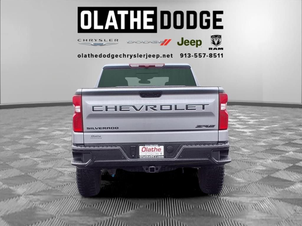 Used 2024 Chevrolet Silverado 1500 ZR2 w/ Dark Appearance Package image 30