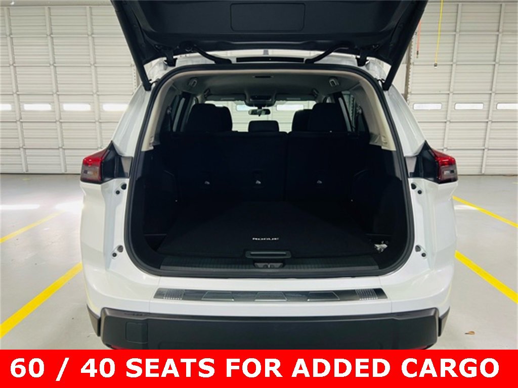 New 2026 Nissan Rogue SV image 8