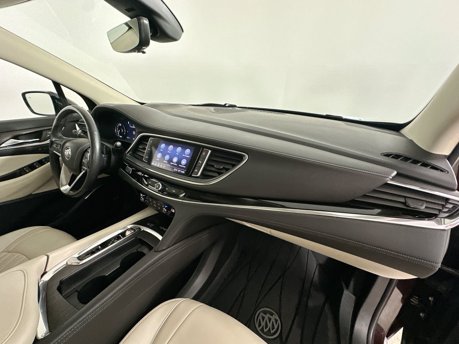 Used 2022 Buick Enclave Avenir w/ Avenir Technology Package AWD/4WD image 45