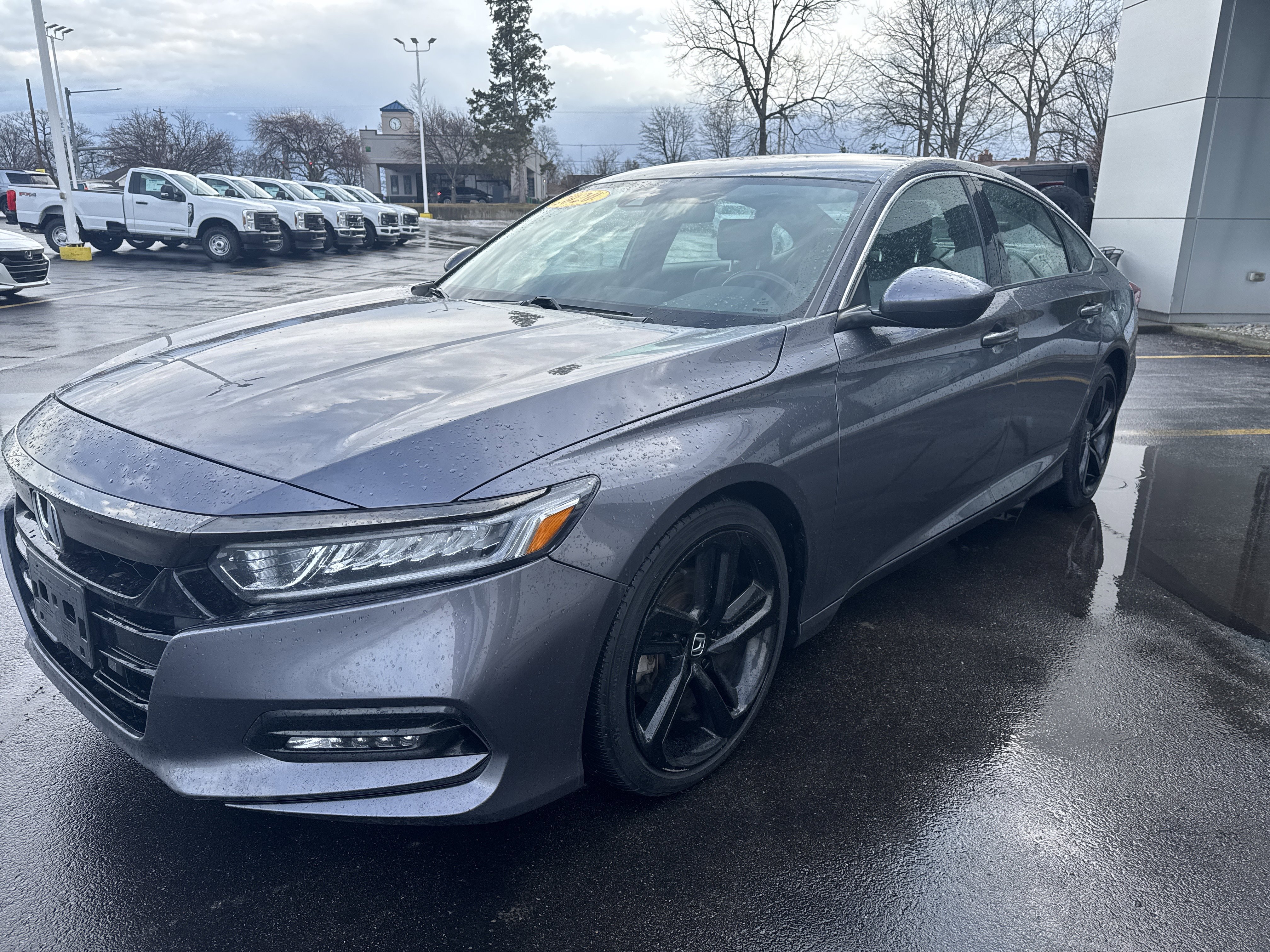 Used 2020 Honda Accord Sport image 3