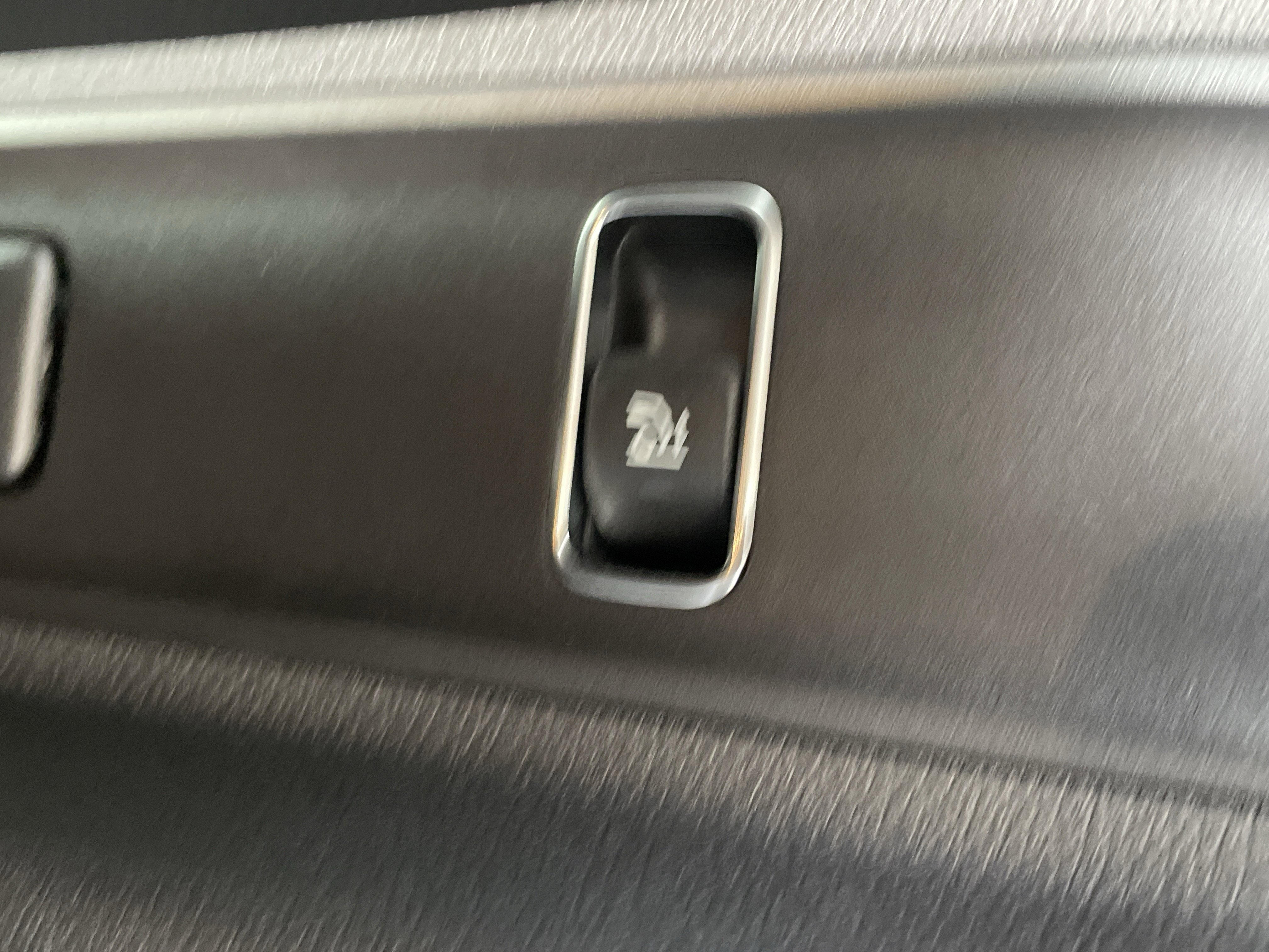 Certified 2024 Mercedes-Benz GLE 53 AMG 4MATIC image 11