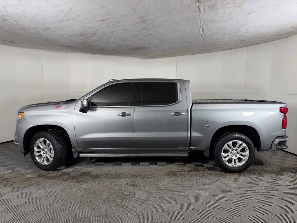Certified 2023 Chevrolet Silverado 1500 LTZ w/ LTZ Premium Package image 17