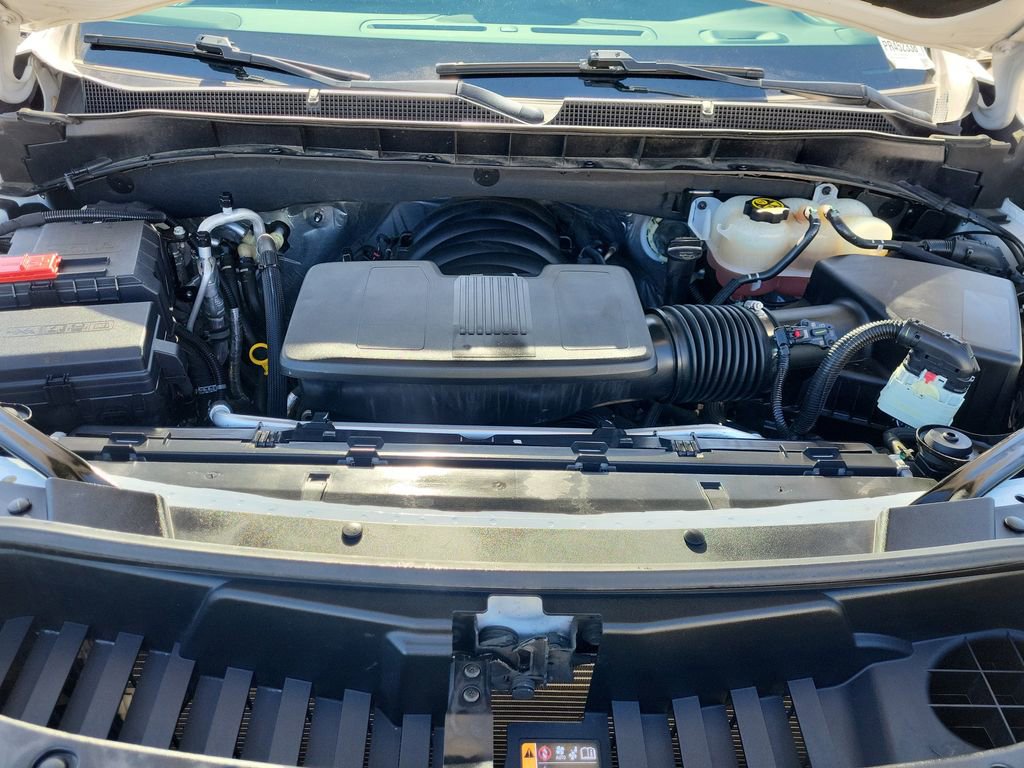 Used 2023 Chevrolet Suburban Premier image 16