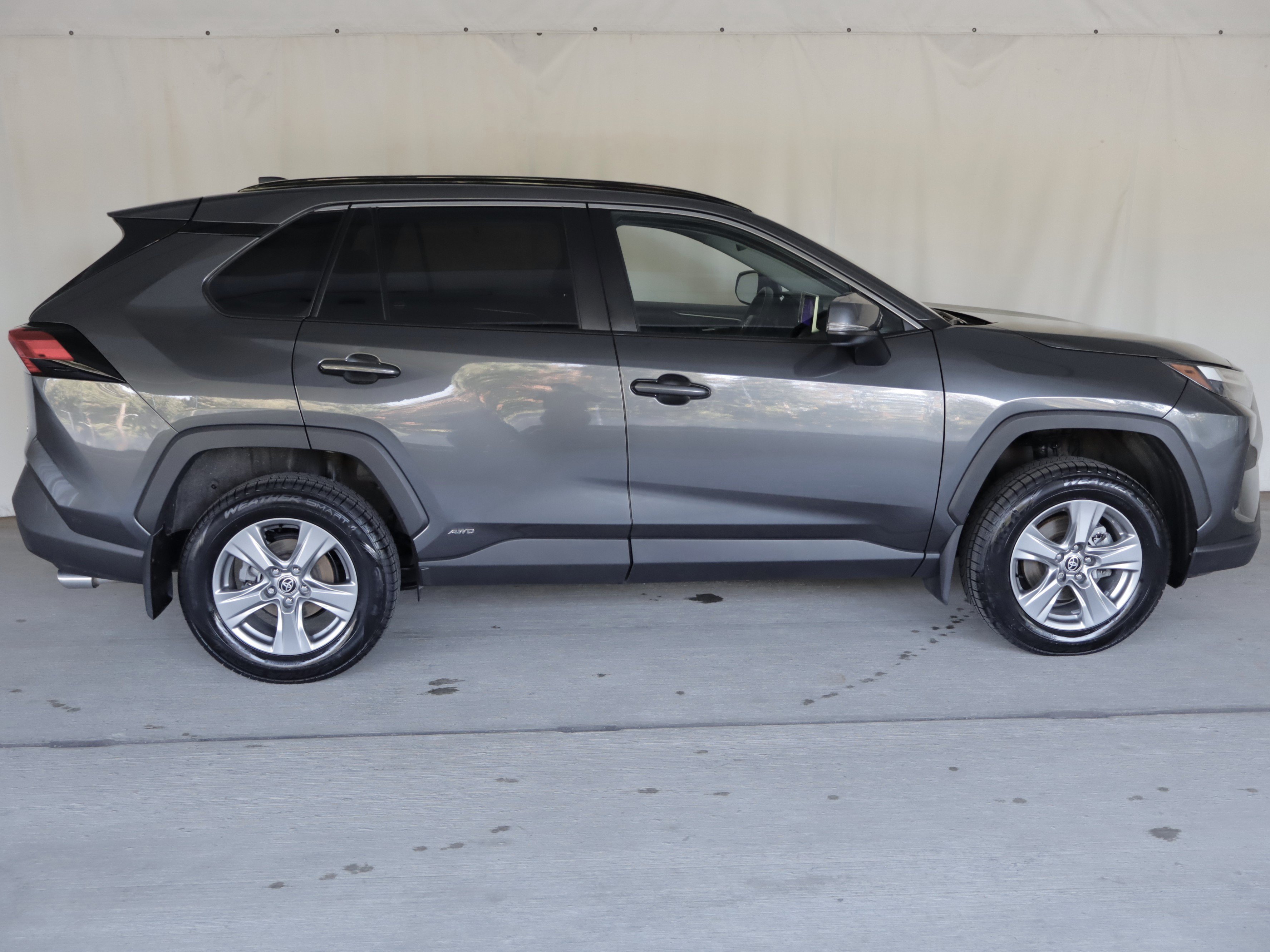 Used 2023 Toyota RAV4 XLE w/ Convenience Package AWD/4WD image 6