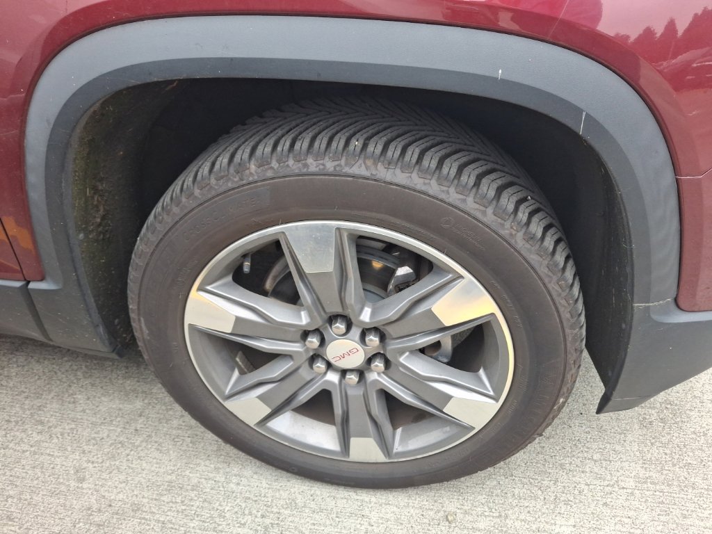 Used 2017 GMC Acadia SLT AWD/4WD image 5