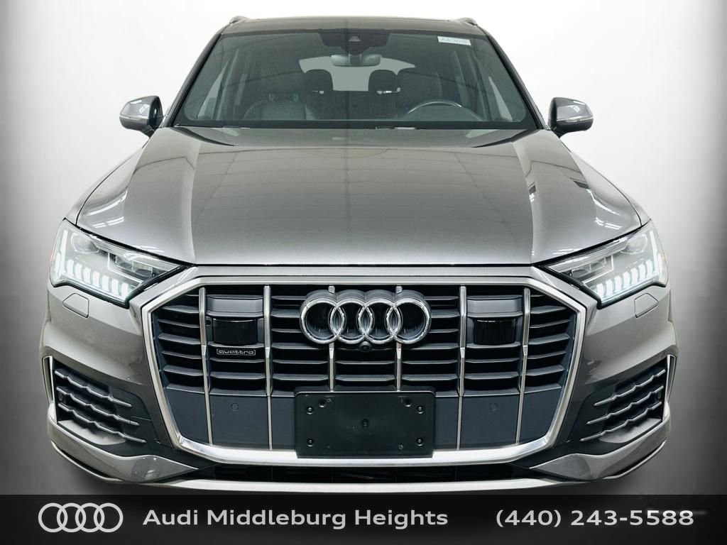 Used 2023 Audi Q7 2.0T Premium Plus w/ Premium Plus Package image 2