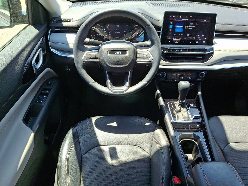Used 2022 Jeep Compass Limited AWD/4WD image 22