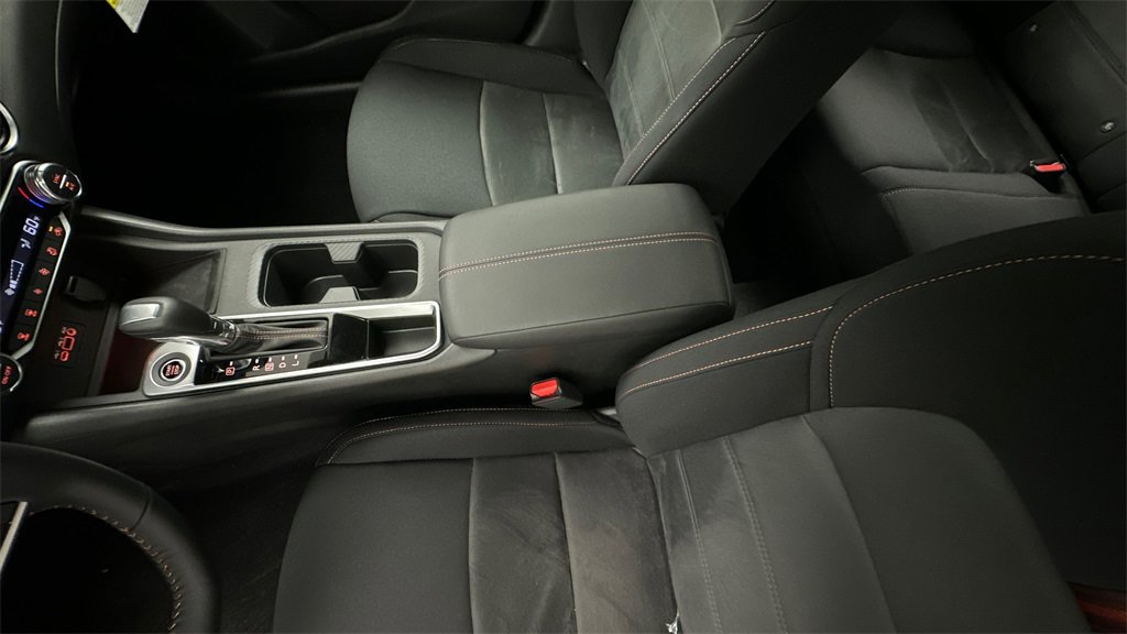 Certified 2023 Nissan Sentra SR image 16