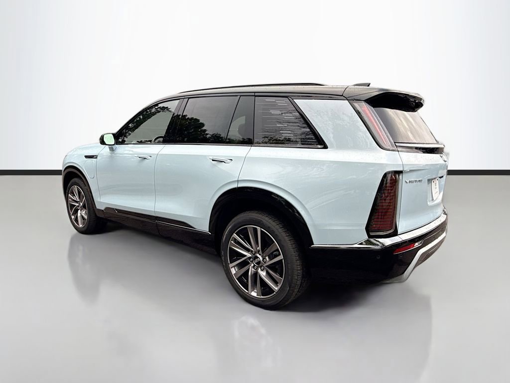 New 2026 Cadillac Vistiq Sport w/ LPO, Floor Liner Package image 7