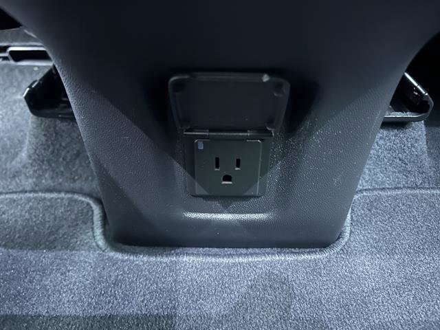 Certified 2019 Chevrolet Equinox LT w/ Sun & Navigation Package image 33