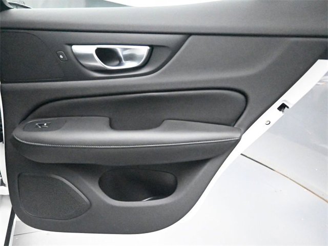 Used 2024 Volvo S60 B5 Core image 26