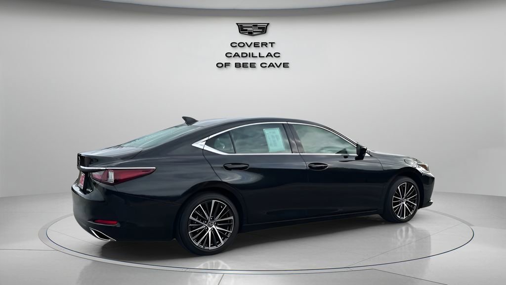 Used 2024 Lexus ES 350 w/ Premium Package image 10