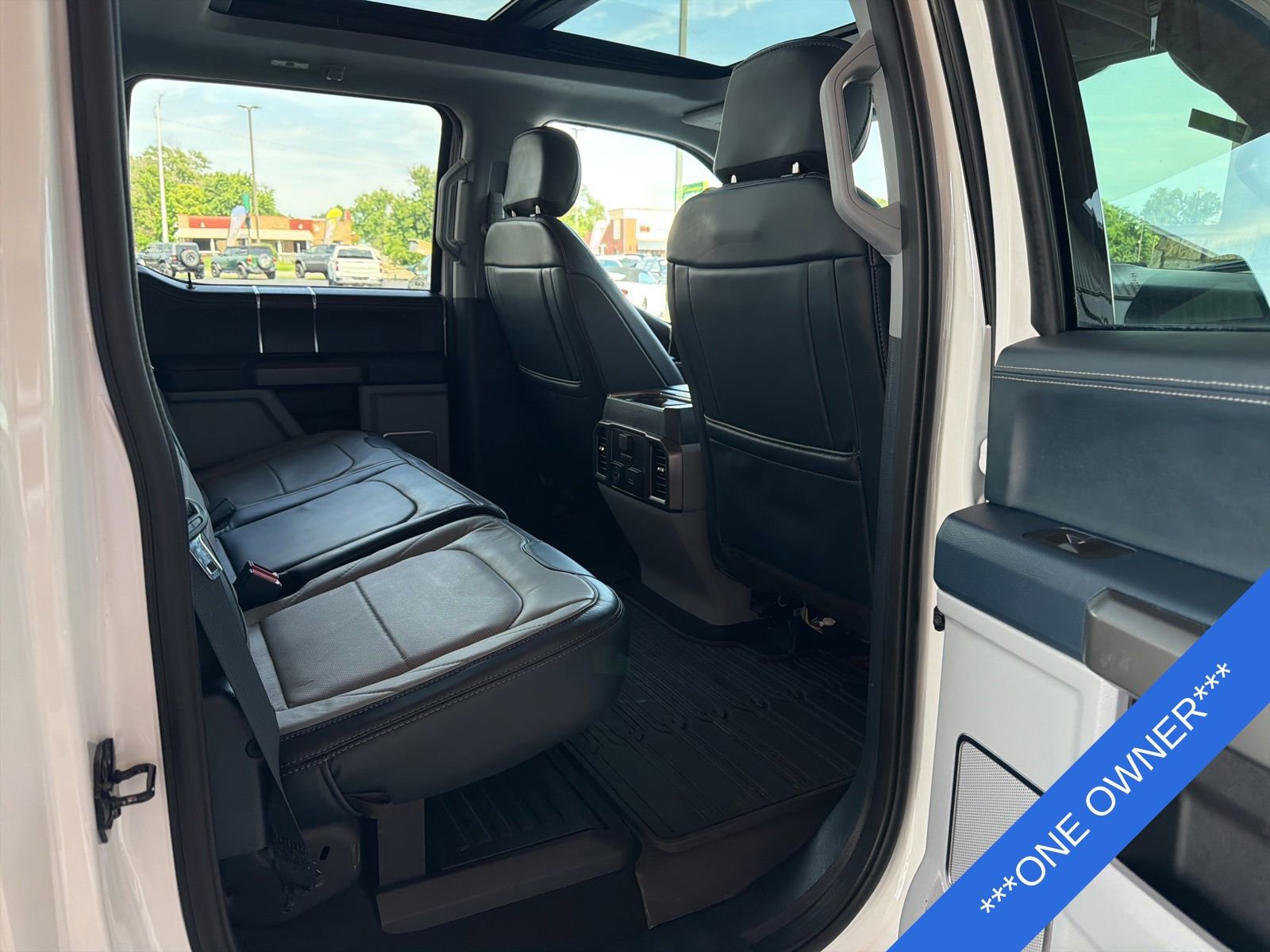 Used 2022 Ford F350 Limited AWD/4WD image 6