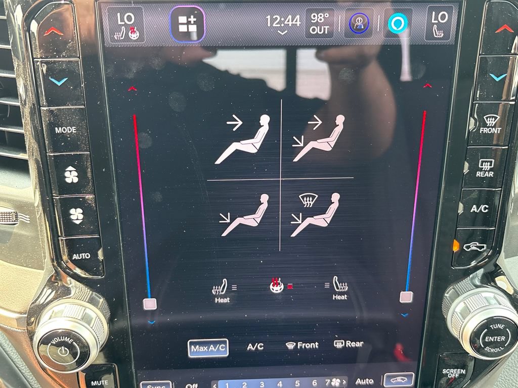 New 2026 RAM 3500 Big Horn AWD/4WD image 26
