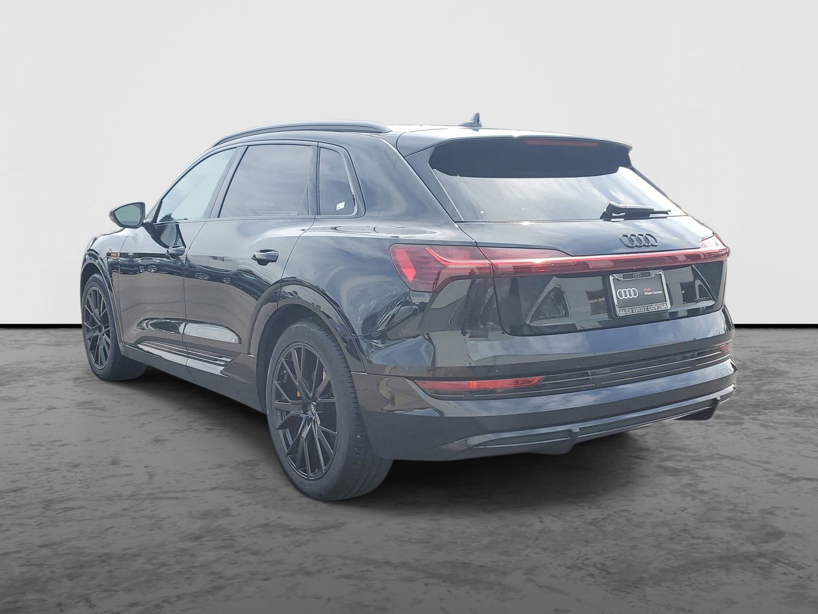 Used 2023 Audi e-tron Chronos w/ Chronos Package AWD/4WD image 3
