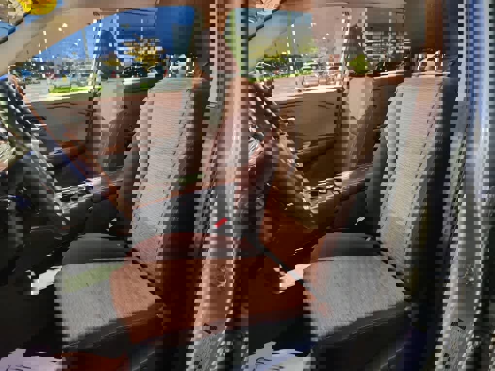 Used 2023 Nissan Rogue SV image 21