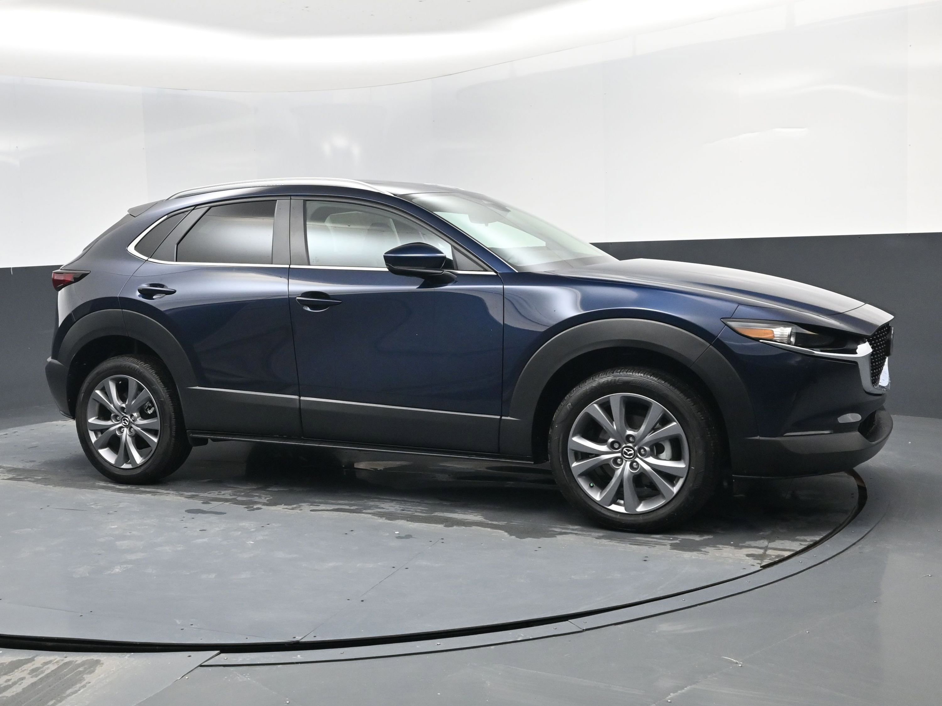 Used 2025 MAZDA CX-30 AWD 2.5 S w/ Preferred Package image 2