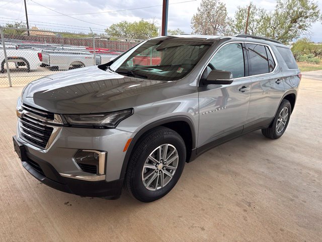 Used 2023 Chevrolet Traverse LT FWD image 3