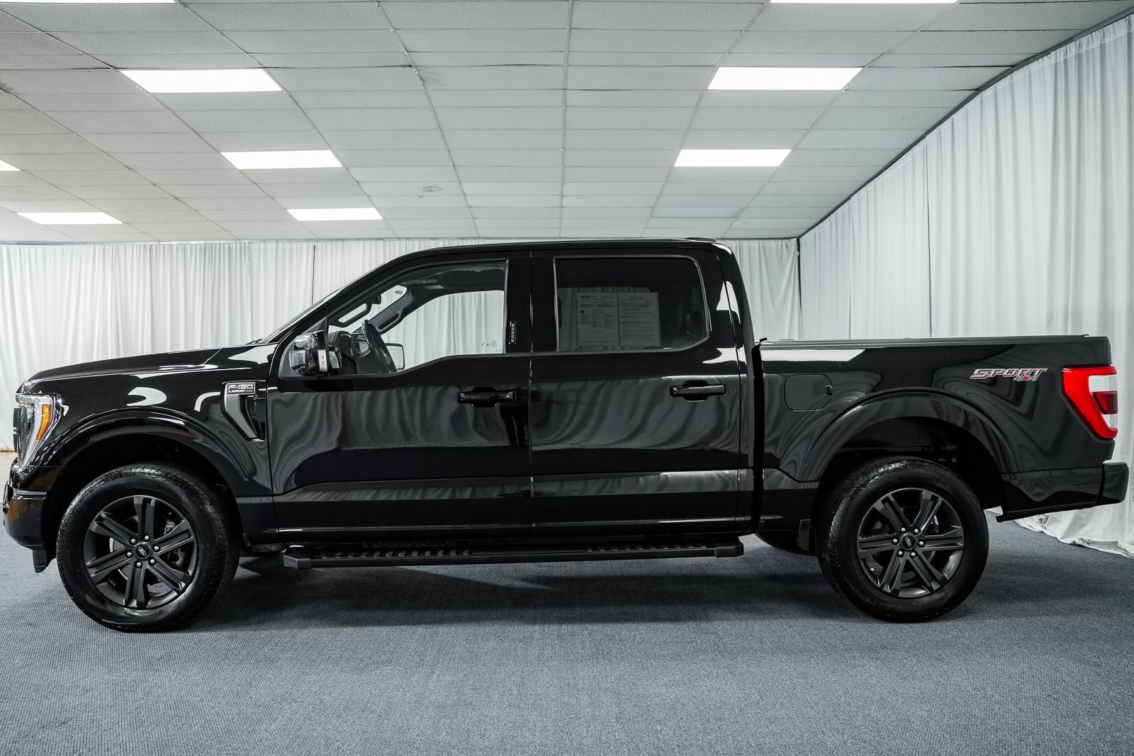 Certified 2023 Ford F150 Lariat w/ Equipment Group 502A High image 5