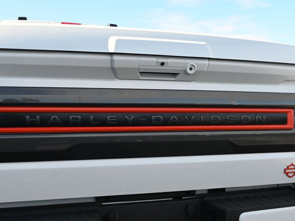 New 2026 Ford F250 Lariat w/ Black Appearance Package image 12