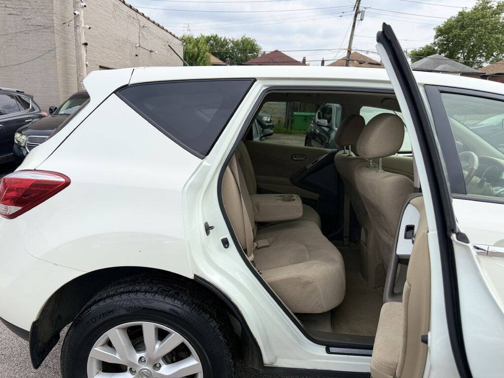Used 2014 Nissan Murano S FWD image 24