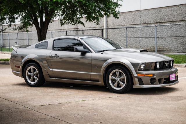 Used 2005 Ford Mustang GT Premium RWD image 54