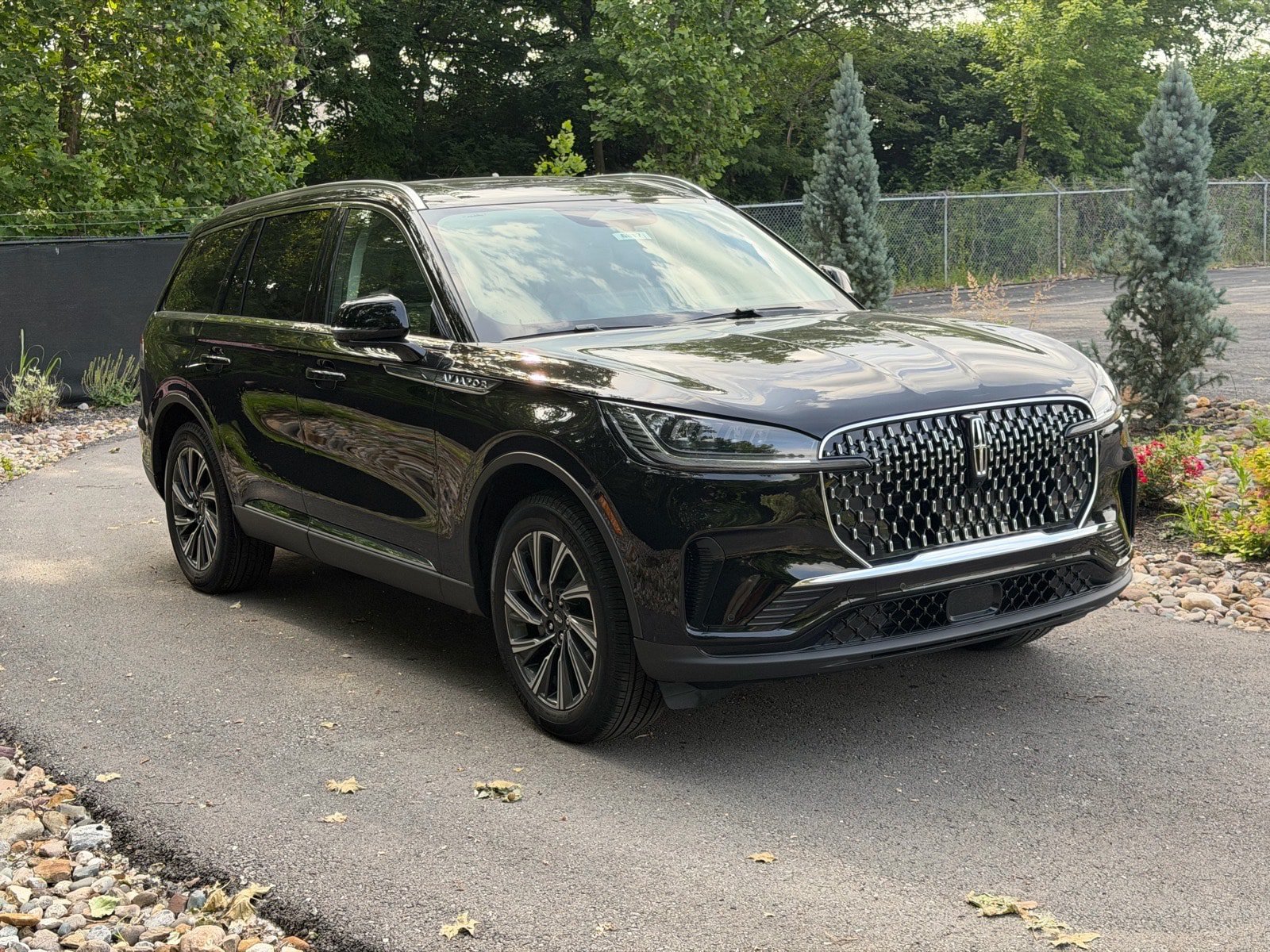 New 2026 Lincoln Aviator AWD image 7